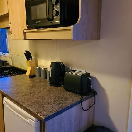 Cosy, Family Caravan Near The Beach Clacton-on-Sea Luaran gambar