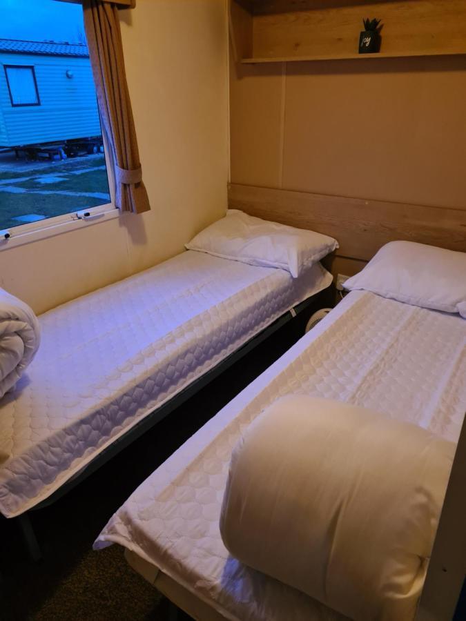 Cosy, Family Caravan Near The Beach Clacton-on-Sea Luaran gambar